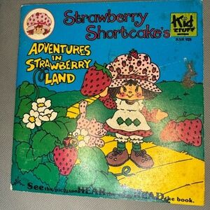 Vintage Strawberry Shortcake Record Book, 1980